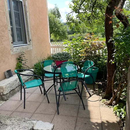 Appartement Ravissant En Bordure Du Doubs Longevelle-sur-Doubs Buitenkant foto